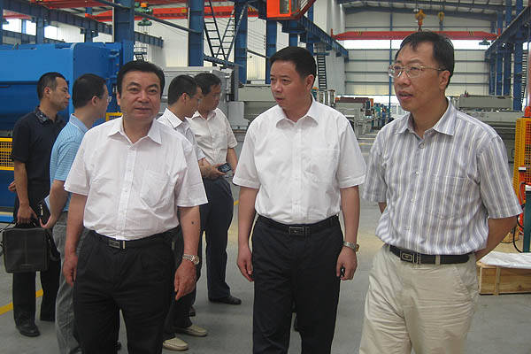 馬鞍山市副市長(zhǎng)魏慶農(nóng)視察中德機(jī)床 馬鞍山市副市長(zhǎng)魏慶農(nóng)視察中德機(jī)床
